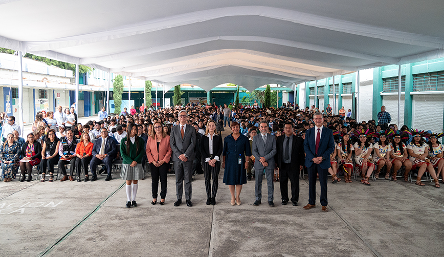 Unión de voluntades en la Secundaria “República Popular China” de Iztapalapa, con la firma del Acuerdo de Compromiso Social
